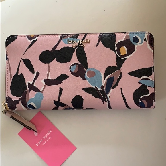 kate spade Handbags - NWT KATE SPADE LARGE CONTINENTAL ZIP AROUND WALLET